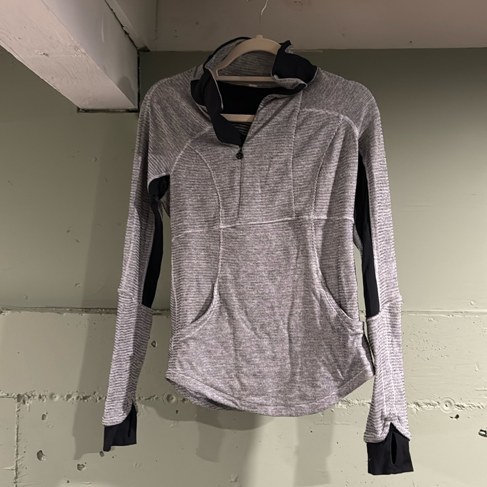Lululemon half zip pullover